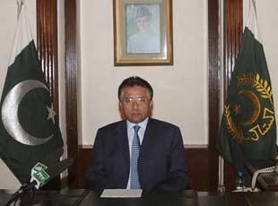 Pakistan President Pervez Musharraf addresses the nation in Islamabad January 2, 2008.(Xinhua/Reuters Photo)