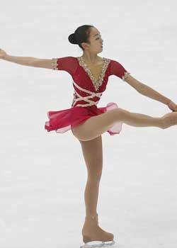 The 11th National Winter Games will officially raise its curtain in Qiqihar in two days, and the country's top figure skaters will show off their skills in the women's single event on Thursday.(File photo)