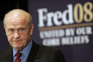 U.S. Republican presidential candidate former Senator Fred Thompson speaks during a news conference in Washington in this file photo taken on November 9, 2007. (Xinhua/Reuters Photo)