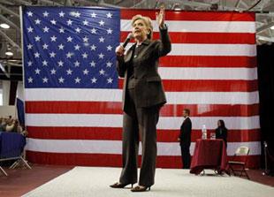 Democratic presidential candidate U.S. Senator Hillary Clinton (D-NY) speaks at a campaign stop at Springfield College in Springfield, Massachusetts Jan. 28, 2008.(Xinhua/Reuters Photo)