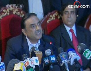 The co-Chairman of the PPP, Asif Ali Zardari said the party will try to form a coalition government with the PML-N.(CCTV.com)