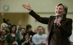 U.S. Democratic presidential candidate Senator Hillary Clinton (D-NY) takes questions from the audience at a town hall campaign event in Hillsboro, Oregon April 5, 2008. (Xinhua/Reuters Photo)