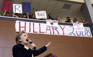 US Democratic presidential candidate Senator Hillary Clinton (D-NY) speaks with supporters during a campaign stop at the Andorfer Commons at Indiana Tech in Fort Wayne, Indiana, May 4, 2008.(Xinhua/Reuters Photo)