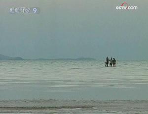 Some say they fear that Lake Urumiyah could dry up altogether in ten years.(CCTV.com)
