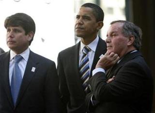 (L-R) Illinois Governor Rod Blagojevich, president-elect Barack Obama and Chicago Mayor Richard M. Daley watch a video during a rally in Chicago in this April 16, 2007 file photo.(John Gress/Files/Reuters)