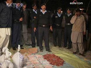 Police in Pakistan say they have recovered a huge cache of explosives and detonators from a house in the capital Islamabad.(CCTV.com)