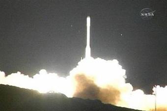 This NASA video image shows NASA's Orbiting Carbon Observatory and its Taurus booster as it lifts off from Vandenberg Air Force Base, in California. The US satellite to monitor global carbon dioxide emissions plummeted into the ocean near Antarctica Tuesday after failing to reach orbit, NASA said, calling it a major disappointment for climate science.(AFP/NASA)