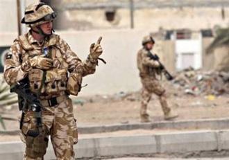 British soldiers deploy in Basra.(AFP/File/Essam -al-Sudani)