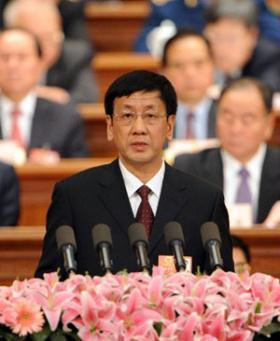 China's Prosecutor-General Cao Jianming delivers a report on the work of the Supreme People's Procuratorate during the third plenary meeting of the Second Session of the 11th National People's Congress (NPC) at the Great Hall of the People in Beijing, capital of China, March 10, 2009. (Xinhua/Chen Shugen)
