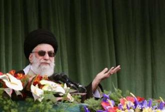 Iran's Supreme Leader Ayatollah Ali Khamenei delivers a sermon during his visit to Mashhad, east of Tehran, March 21, 2009.  REUTERS